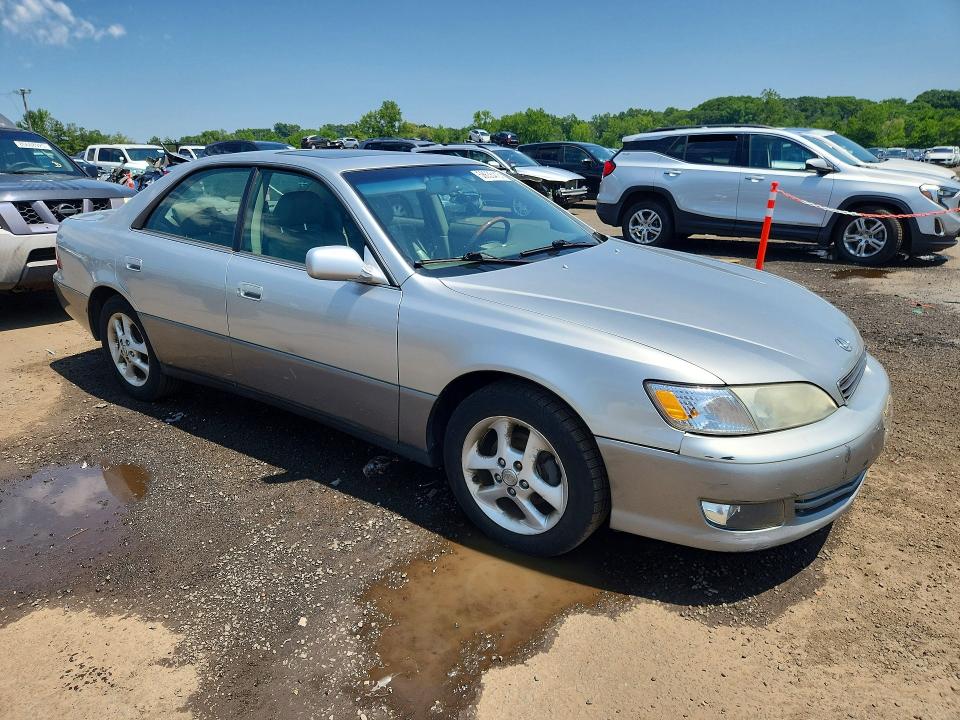 2001 Lexus Es მანქანა იყიდება აუქციონზე, vin: JT8BF28G815109510, აუქციონის ნომერი: 58635416