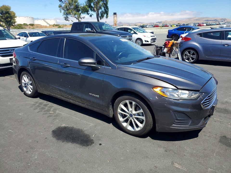 2019 Ford Fusion მანქანა იყიდება აუქციონზე, vin: 3FA6P0LU1KR284655, აუქციონის ნომერი: 60228966