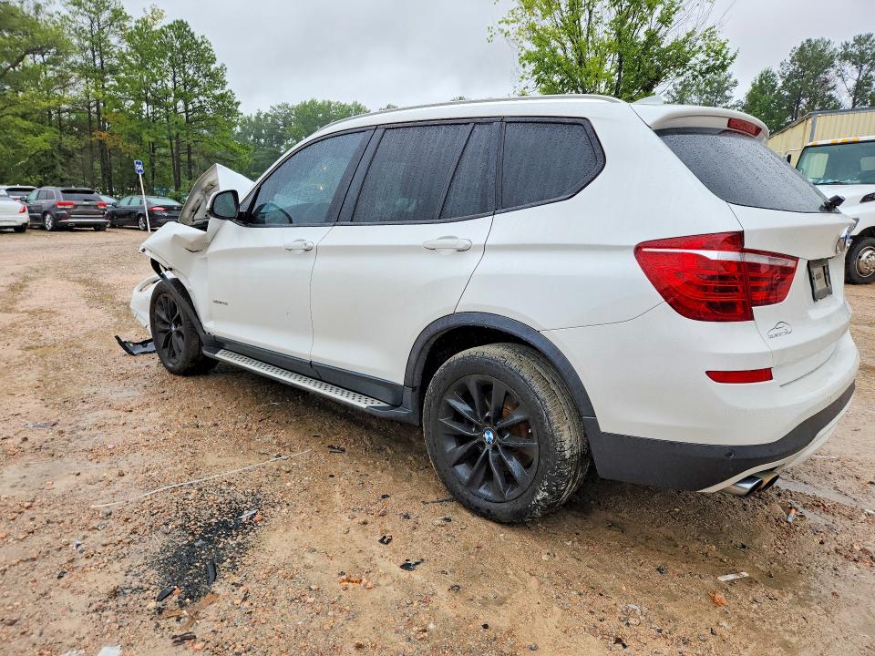 62110936 :رقم المزاد ، 5UXWX9C56F0D46341 vin ، 2015 Bmw X3 مزاد بيع