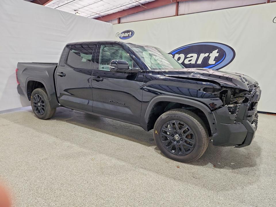 Продажа на аукционе авто 2025 Toyota Tundra, vin: 5TFWA5DB5SX245631, номер лота: 56760036