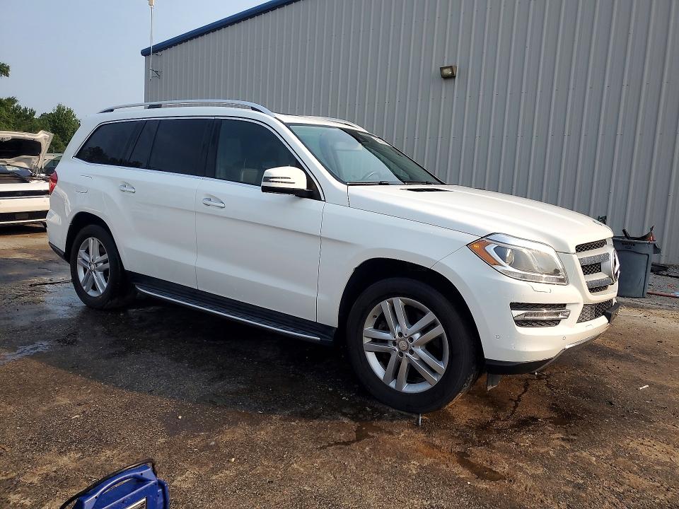 2015 Mercedes-benz Gl მანქანა იყიდება აუქციონზე, vin: 4JGDF6EE5FA611812, აუქციონის ნომერი: 62582996