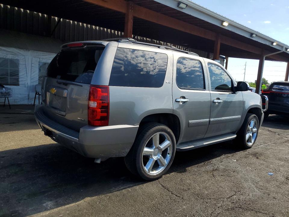 Продажа на аукционе авто 2012 Chevrolet Tahoe, vin: 1GNSKCE01CR272447, номер лота: 62264956