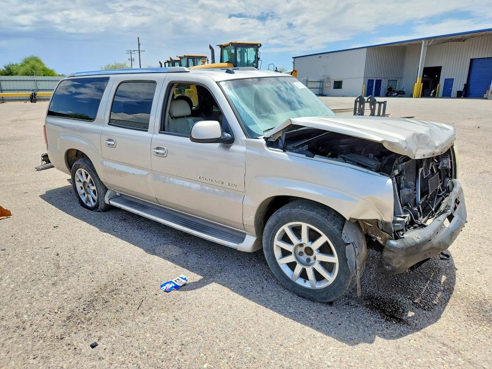 61030156 :رقم المزاد ، 3GYFK66N45G119192 vin ، 2005 Cadillac Uk مزاد بيع