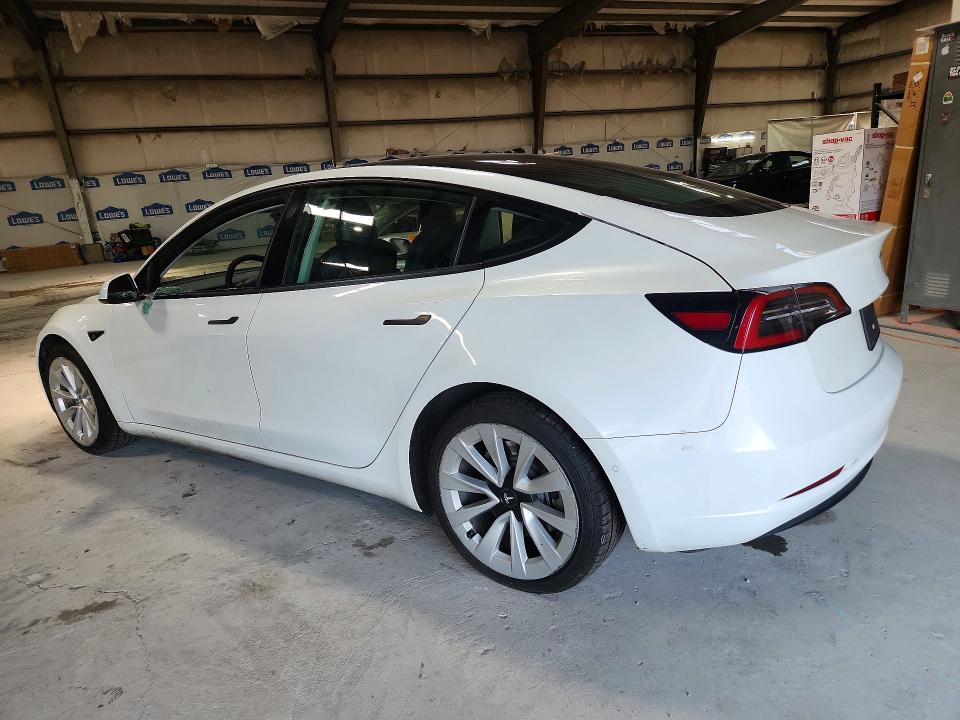 60530836 :رقم المزاد ، 5YJ3E1EAXNF368698 vin ، 2022 Tesla Model 3 مزاد بيع