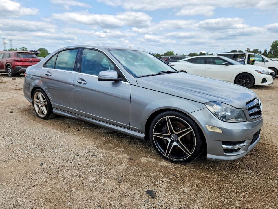 Продаж на аукціоні авто 2014 Mercedes-benz C, vin: WDDGF8AB2EG209899, номер лоту: 60653476