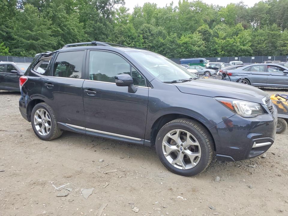 61696726 :رقم المزاد ، JF2SJAWC3JH445768 vin ، 2018 Subaru Forester مزاد بيع