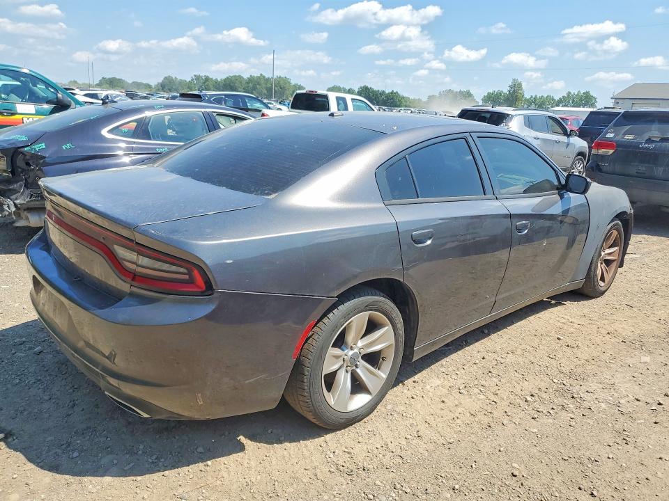 60040676 :رقم المزاد ، 2C3CDXHG3FH835627 vin ، 2015 Dodge Charger مزاد بيع