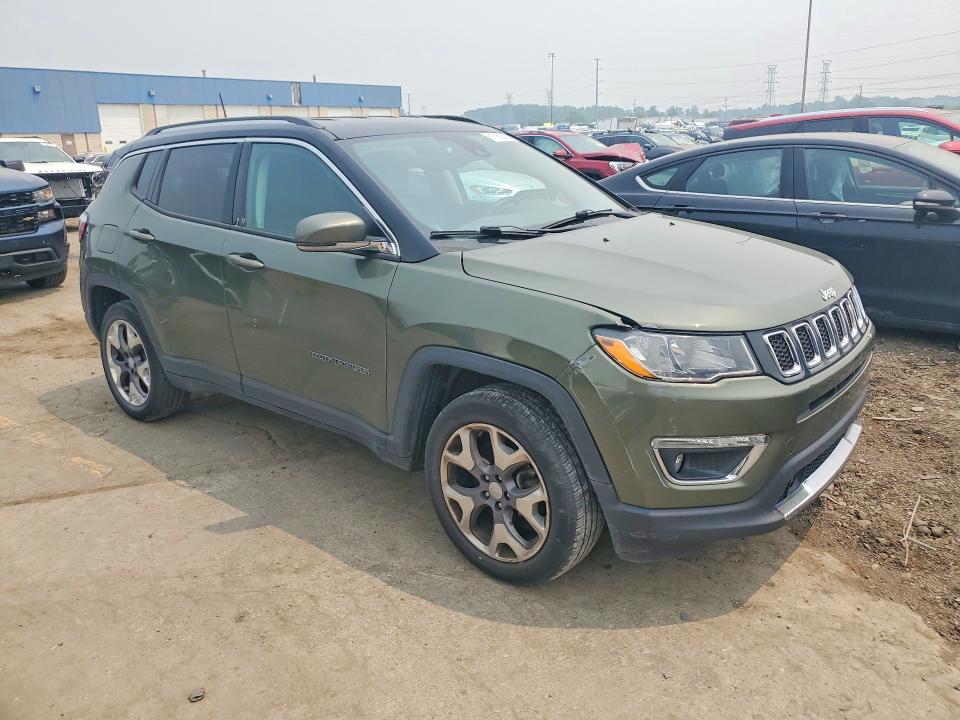 61188206 :رقم المزاد ، 3C4NJDCB9MT521654 vin ، 2021 Jeep Compass مزاد بيع
