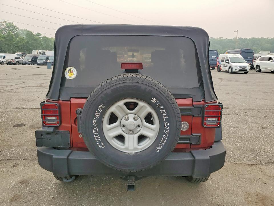 2010 Jeep Wrangler Unlimited მანქანა იყიდება აუქციონზე, vin: 1J4BA3H16AL176307, აუქციონის ნომერი: 61392626