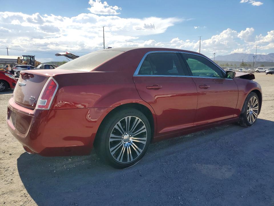 Продажа на аукционе авто 2014 Chrysler 300, vin: 2C3CCABG2EH121625, номер лота: 61180906