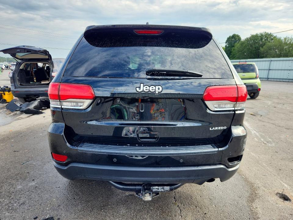 62505466 :رقم المزاد ، 1C4RJEAG9JC311942 vin ، 2018 Jeep Grand Cherokee مزاد بيع