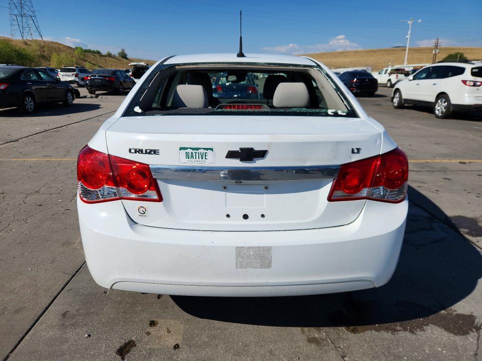 60623766 :رقم المزاد ، 1G1PC5SB1E7143757 vin ، 2014 Chevrolet Cruze مزاد بيع