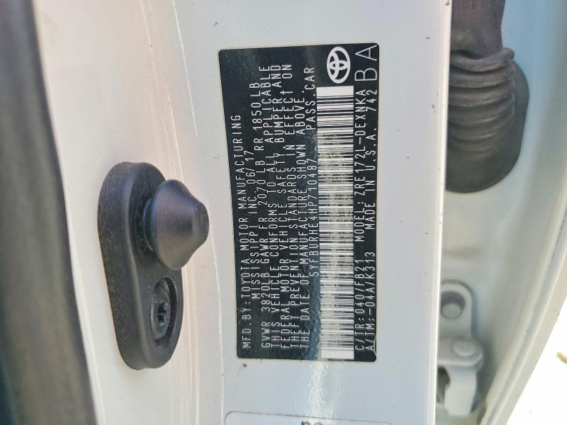 Продаж на аукціоні авто 2017 Toyota Corolla, vin: 5YFBURHE4HP710487, номер лоту: 61404886