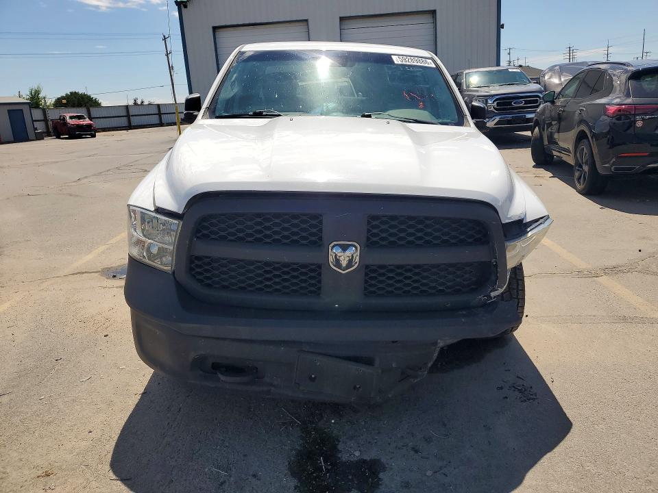 59289886 :رقم المزاد ، 1C6RR7KG8FS723521 vin ، 2015 Ram 1500 مزاد بيع