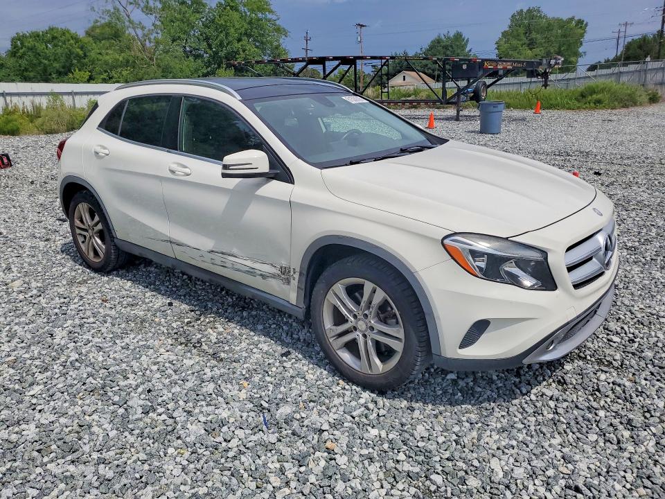 Продаж на аукціоні авто 2015 Mercedes-benz Gla, vin: WDCTG4EB3FJ123900, номер лоту: 61509336