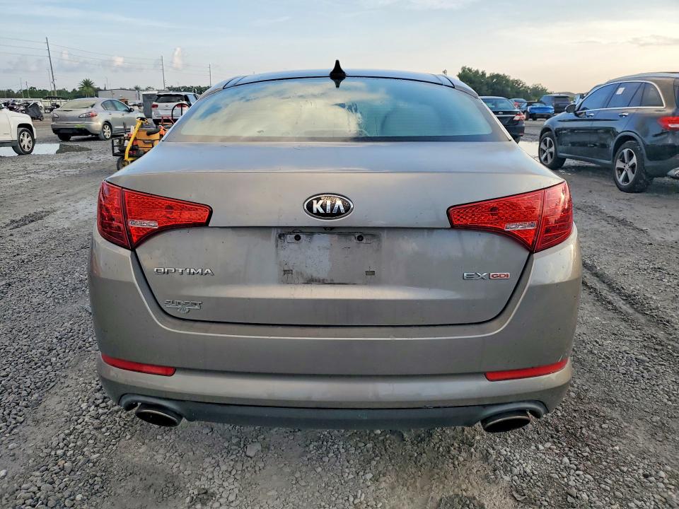 62936476 :رقم المزاد ، 5XXGN4A74DG216876 vin ، 2013 Kia Optima مزاد بيع