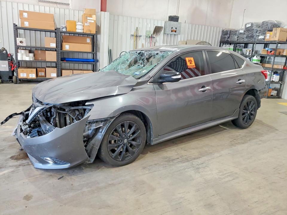 61813366 :رقم المزاد ، 3N1AB7AP5HY281557 vin ، 2017 Nissan Sentra مزاد بيع