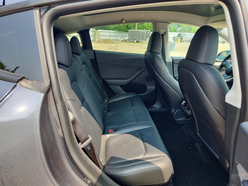 61770036 :رقم المزاد ، 7SAYGDEE1NA016940 vin ، 2022 Tesla Model Y مزاد بيع