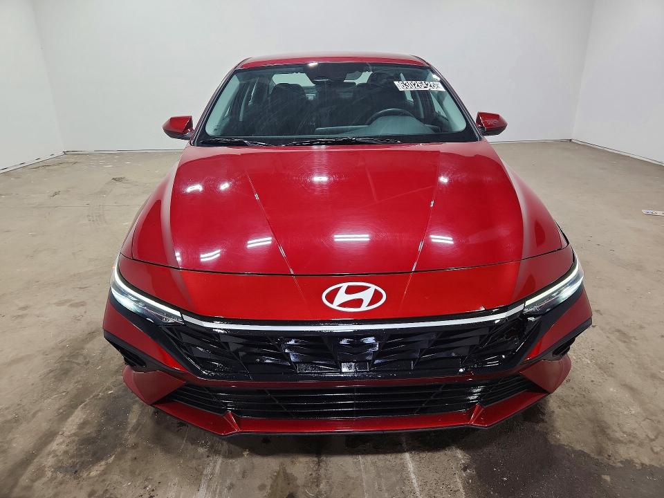 Продажа на аукционе авто 2024 Hyundai Elantra, vin: KMHLM4DG8RU820604, номер лота: 63026426