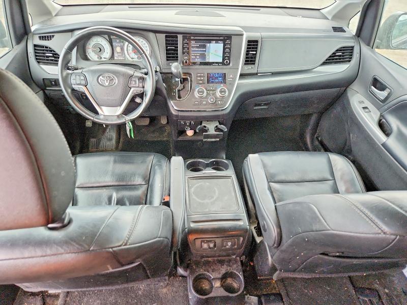 2018 Toyota Sienna მანქანა იყიდება აუქციონზე, vin: 5TDXZ3DC1JS957312, აუქციონის ნომერი: 61555006