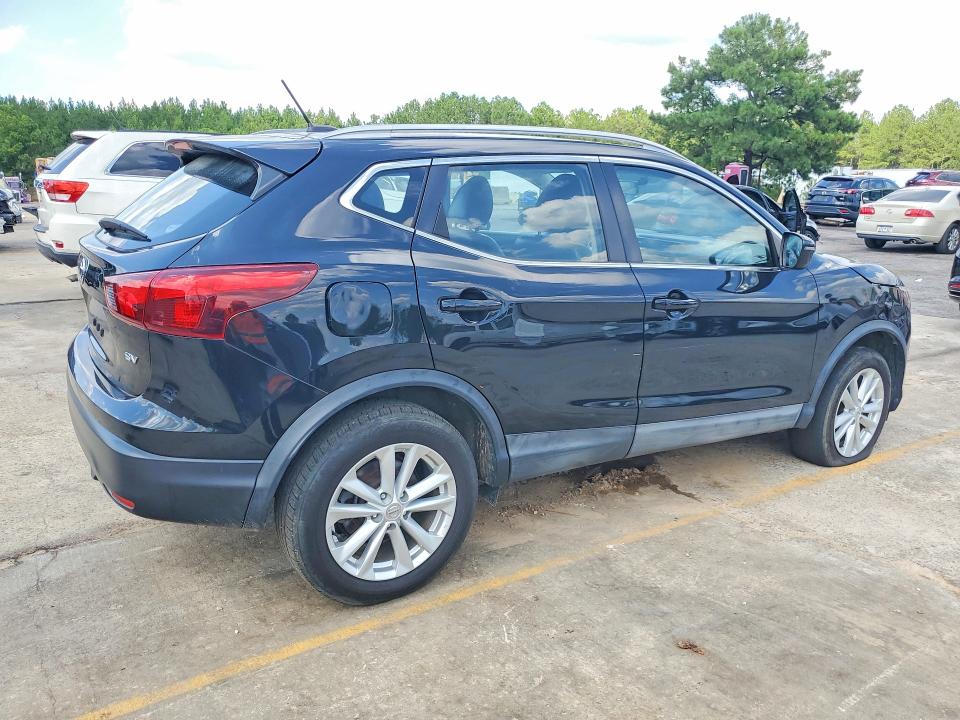 2017 Nissan Rogue Sport მანქანა იყიდება აუქციონზე, vin: JN1BJ1CP5HW005324, აუქციონის ნომერი: 60327286