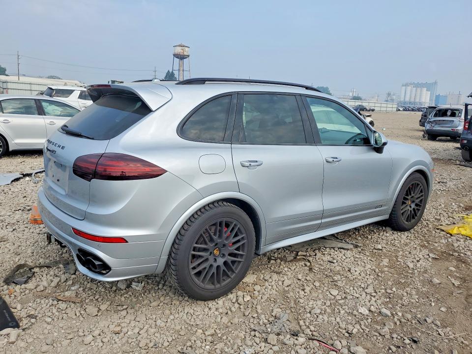 Продажа на аукционе авто 2016 Porsche Cayenne, vin: WP1AD2A21GLA72031, номер лота: 61336386