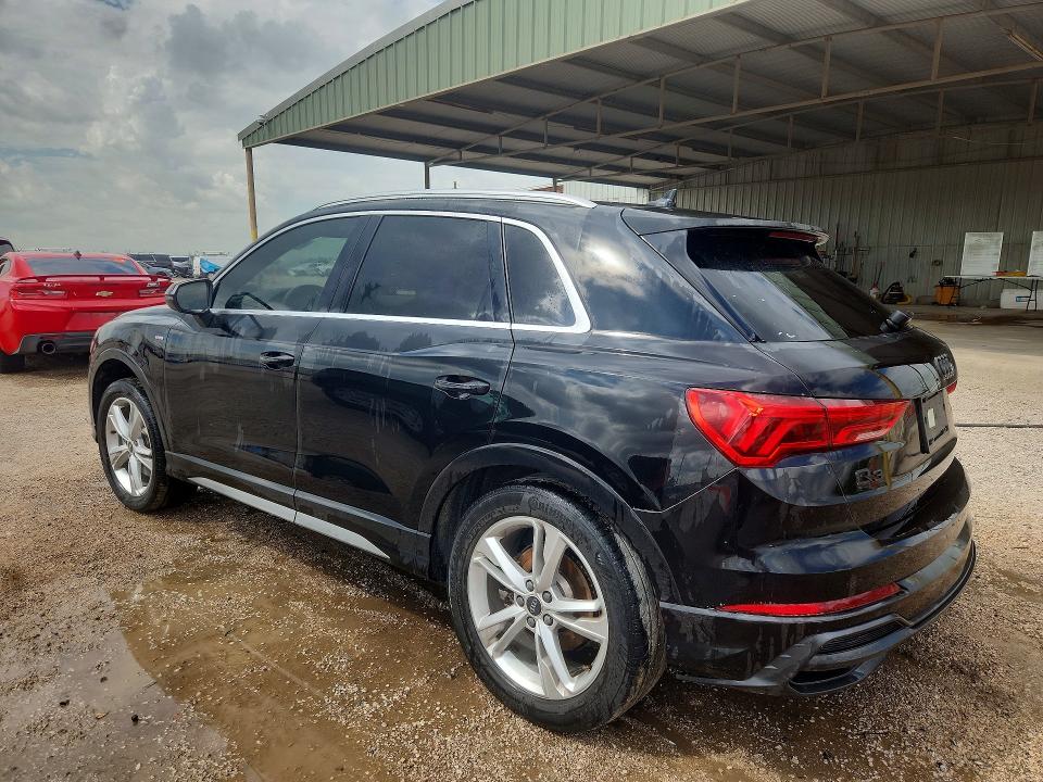 85623085 :رقم المزاد ، WA1DECF3XN1139067 vin ، 2022 Audi Q3 مزاد بيع