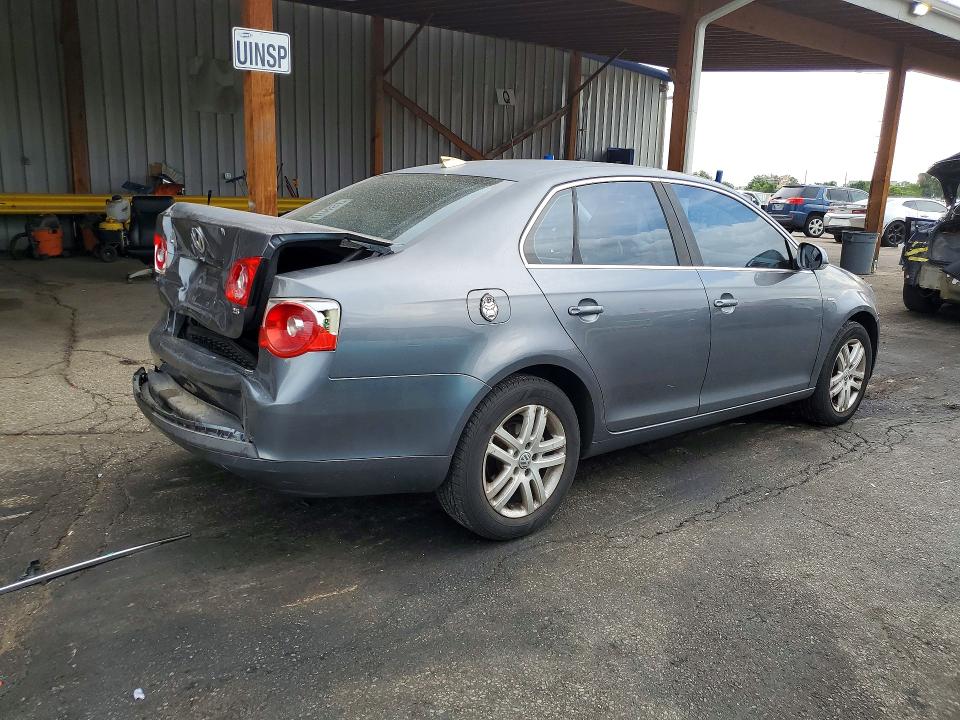 62115306 :رقم المزاد ، 3VWEF71K27M076630 vin ، 2007 Volkswagen Jetta مزاد بيع