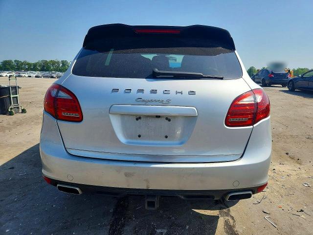 58693456 :رقم المزاد ، WP1AB2A25BLA41802 vin ، 2011 Porsche Cayenne مزاد بيع