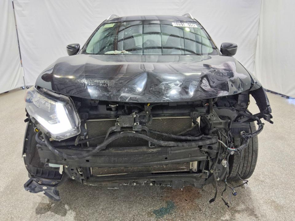Продаж на аукціоні авто 2018 Nissan Rogue, vin: KNMAT2MV7JP528088, номер лоту: 62010016