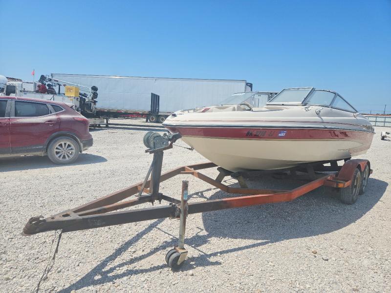2001 Glastron Boat მანქანა იყიდება აუქციონზე, vin: GLA250941001, აუქციონის ნომერი: 63001956