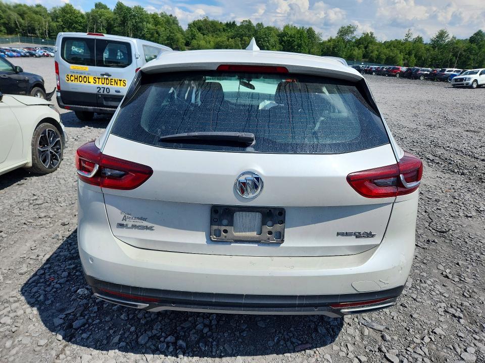 Продажа на аукционе авто 2018 Buick Regal Tourx, vin: W04GU8SX4J1128372, номер лота: 60171536