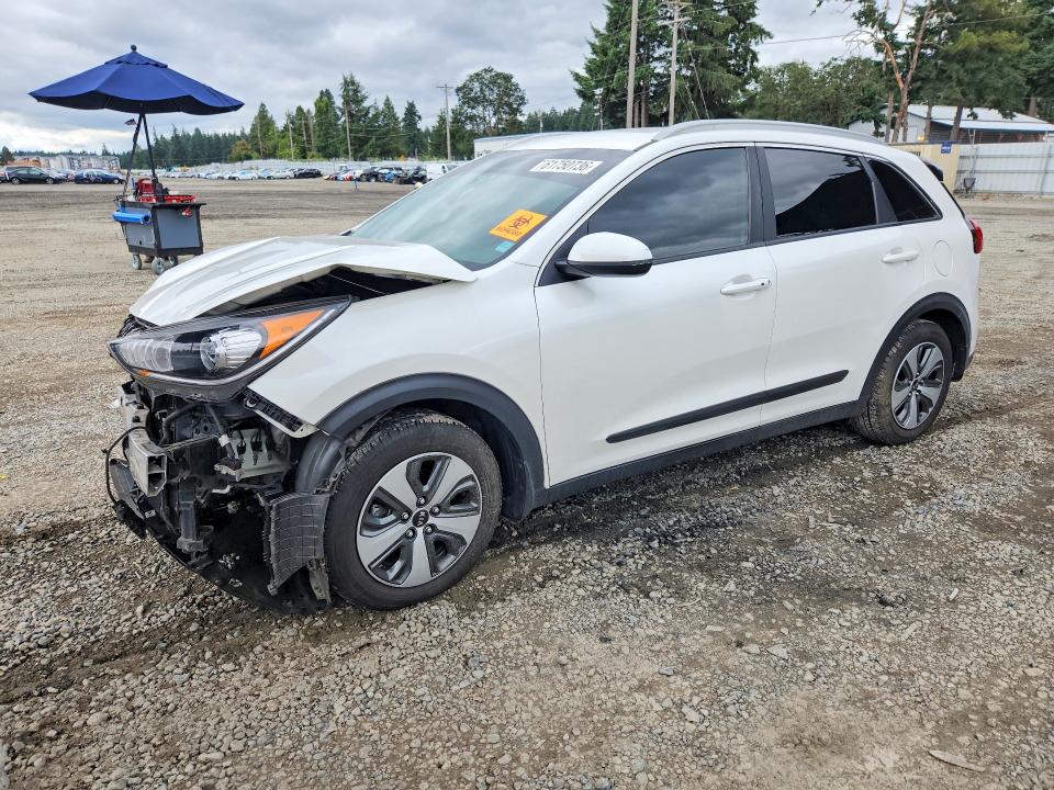 2018 Kia Niro მანქანა იყიდება აუქციონზე, vin: KNDCB3LC3J5160392, აუქციონის ნომერი: 61750736