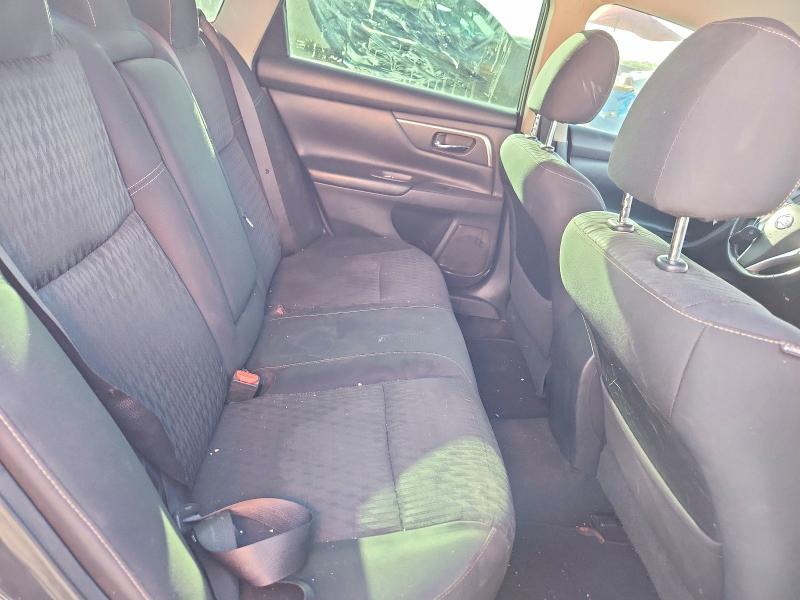 Продаж на аукціоні авто 2018 Nissan Altima, vin: 1N4AL3AP9JC203984, номер лоту: 60504216