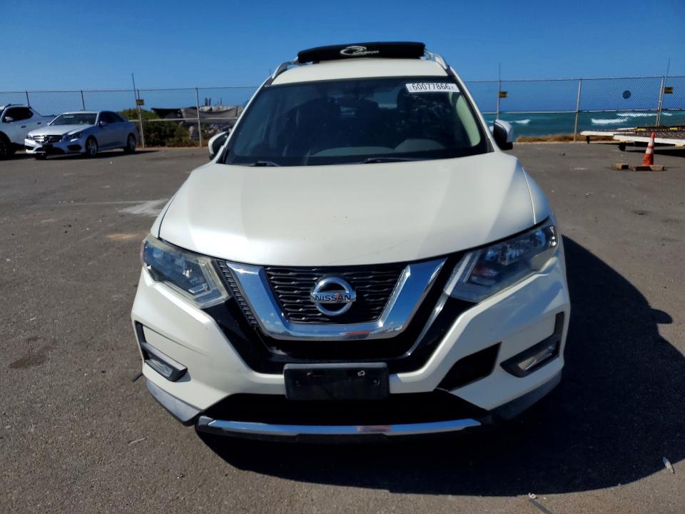 60077866 :رقم المزاد ، 5N1AT2MTXHC787394 vin ، 2017 Nissan Rogue مزاد بيع
