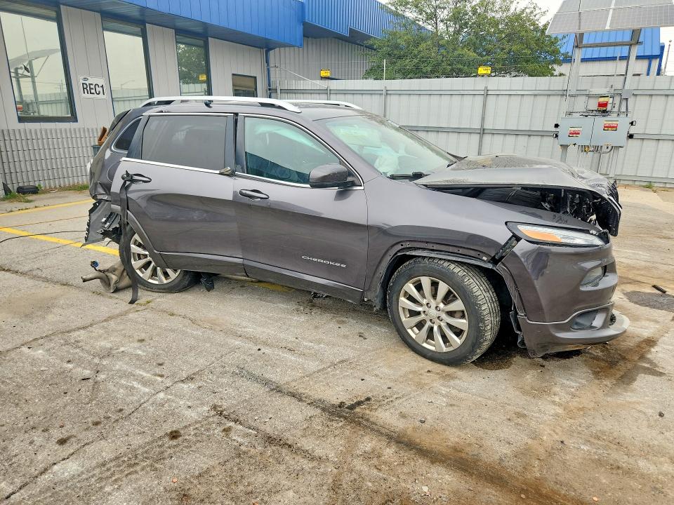 61359626 :رقم المزاد ، 1C4PJMJX8JD594507 vin ، 2018 Jeep Cherokee مزاد بيع