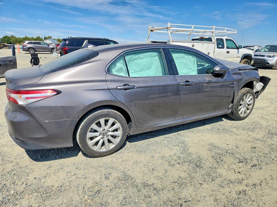 Продаж на аукціоні авто 2019 Toyota Camry, vin: 4T1B11HK4KU260605, номер лоту: 61534456
