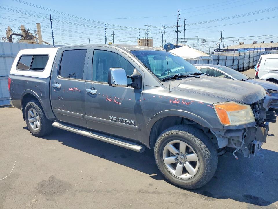 60836296 :رقم المزاد ، 1N6AA0EC5BN318459 vin ، 2011 Nissan Titan مزاد بيع
