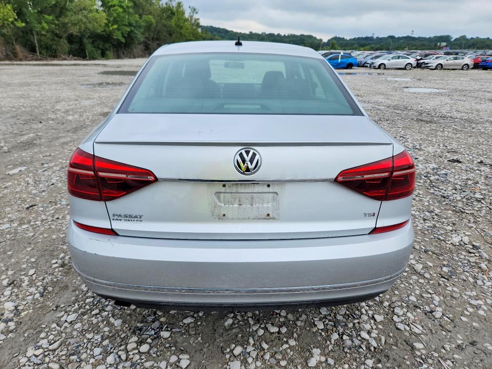 2017 Volkswagen Passat მანქანა იყიდება აუქციონზე, vin: 1VWAT7A32HC085301, აუქციონის ნომერი: 63469366