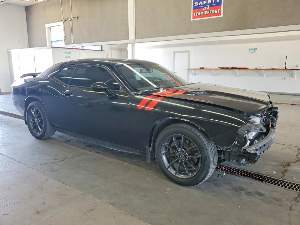 61560136 :رقم المزاد ، 2C3CDYAG2EH299381 vin ، 2014 Dodge Challenger مزاد بيع