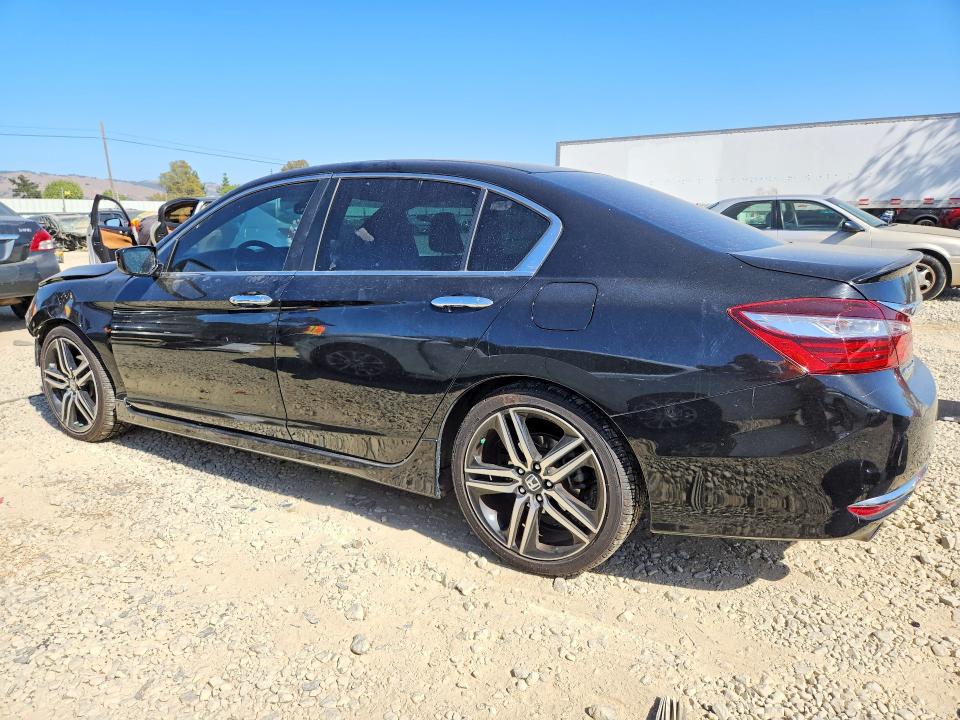 Aukcja sprzedaży 2017 Honda Accord, vin: 1HGCR2F16HA014166, numer aukcji: 61031496