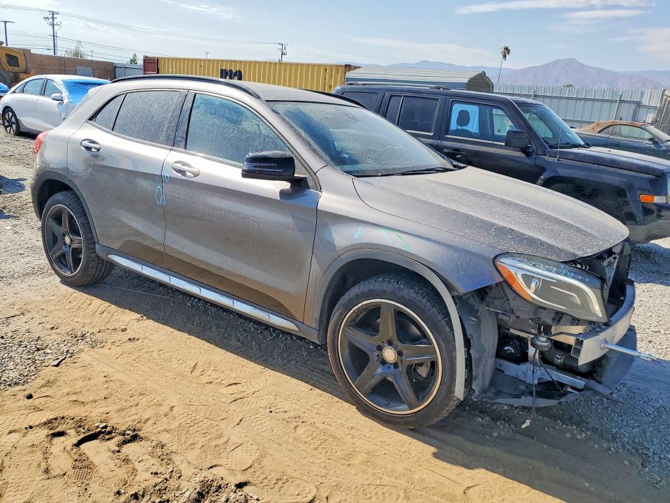 62079246 :رقم المزاد ، WDCTG4EB3HJ285089 vin ، 2017 Mercedes-benz Gla مزاد بيع