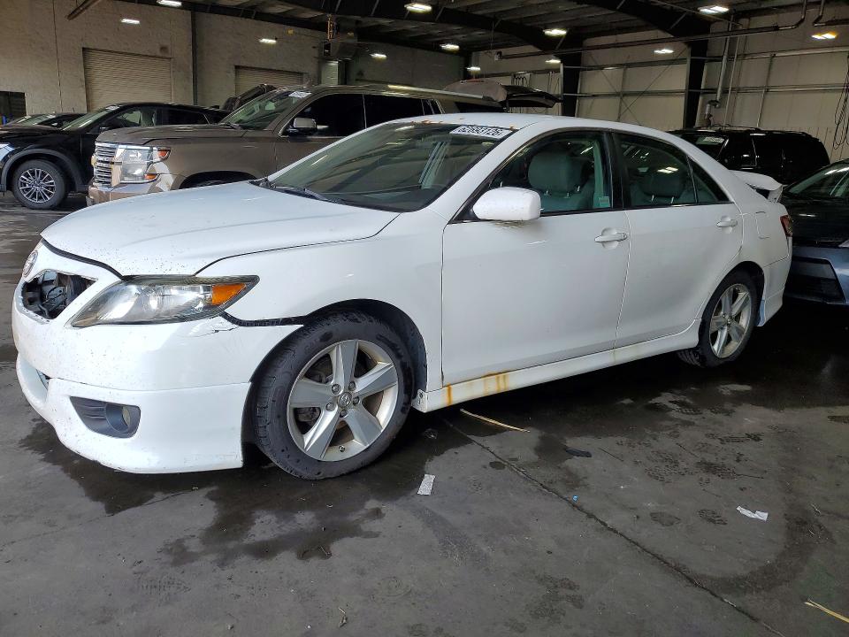 Продаж на аукціоні авто 2011 Toyota Camry, vin: 4T1BF3EK4BU726177, номер лоту: 62693126