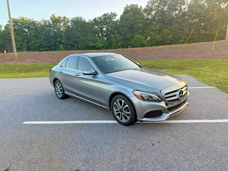 61689936 :رقم المزاد ، 55SWF4KB6FU028263 vin ، 2015 Mercedes-benz C مزاد بيع