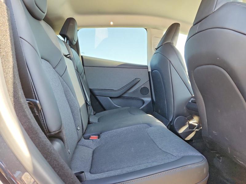 2026 Tesla Model Y მანქანა იყიდება აუქციონზე, vin: 7SAYGDED3TA590105, აუქციონის ნომერი: 59848626