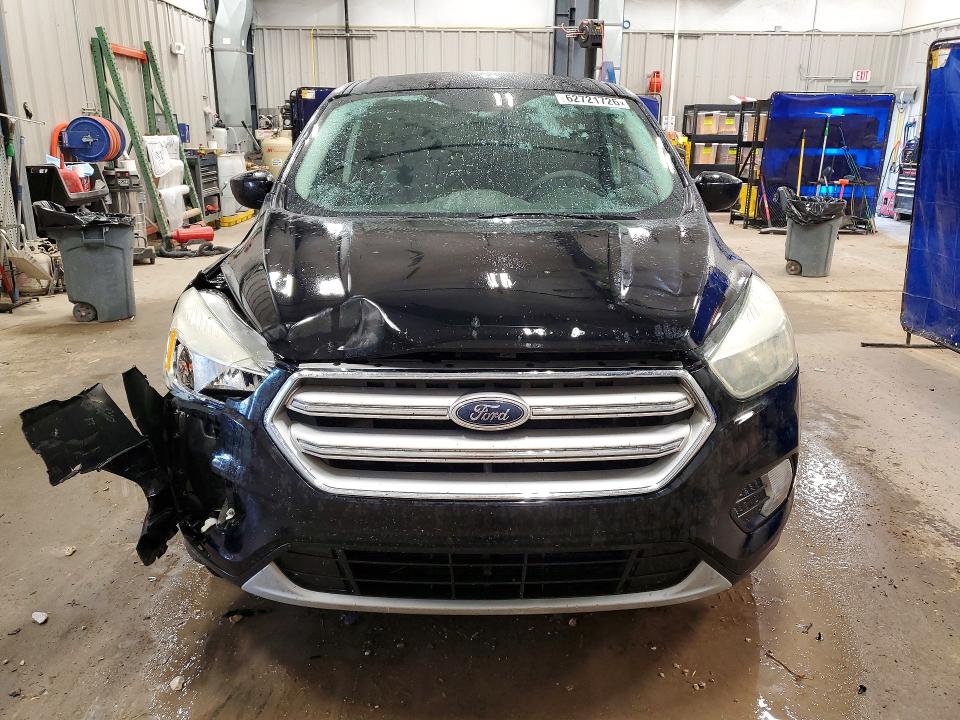Продажа на аукционе авто 2017 Ford Escape, vin: 1FMCU9GD6HUC71188, номер лота: 62721726