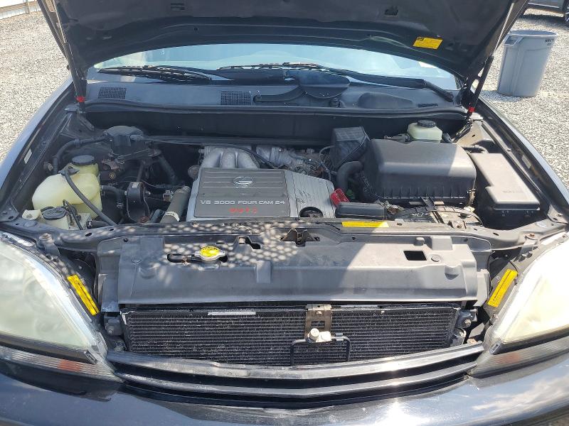 60635656 :رقم المزاد ، JTJHF10UX10209688 vin ، 2001 Lexus Rx مزاد بيع