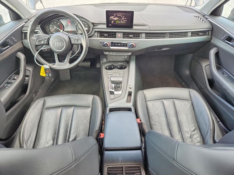 60638066 :رقم المزاد ، WAUKMAF45JA085648 vin ، 2018 Audi A4 مزاد بيع