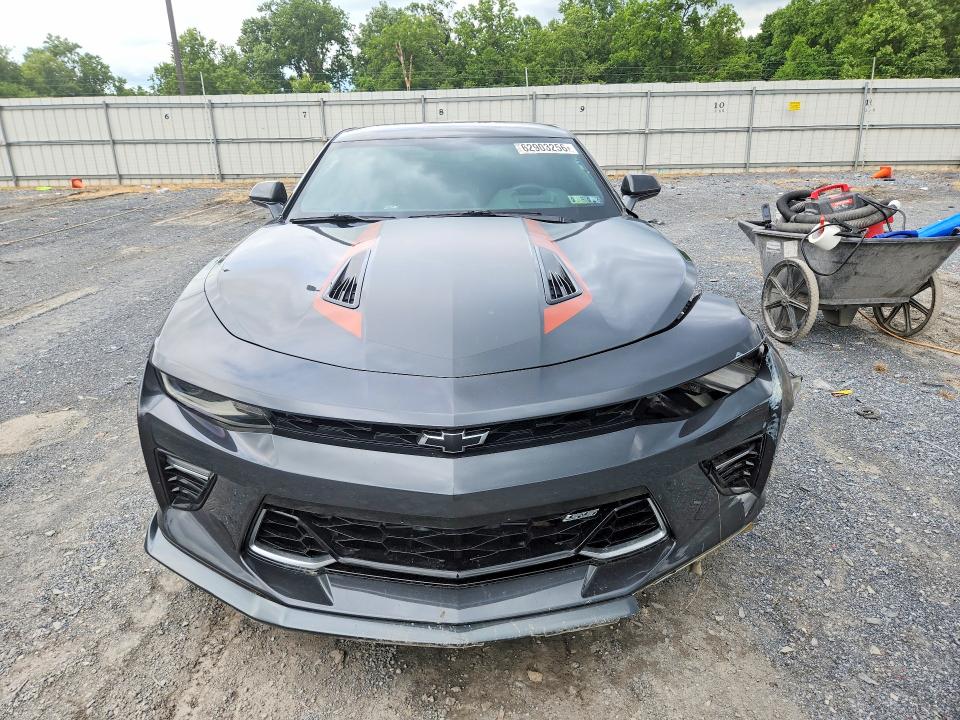 Продажа на аукционе авто 2017 Chevrolet Camaro, vin: 1G1FG1R70H0155938, номер лота: 62903256