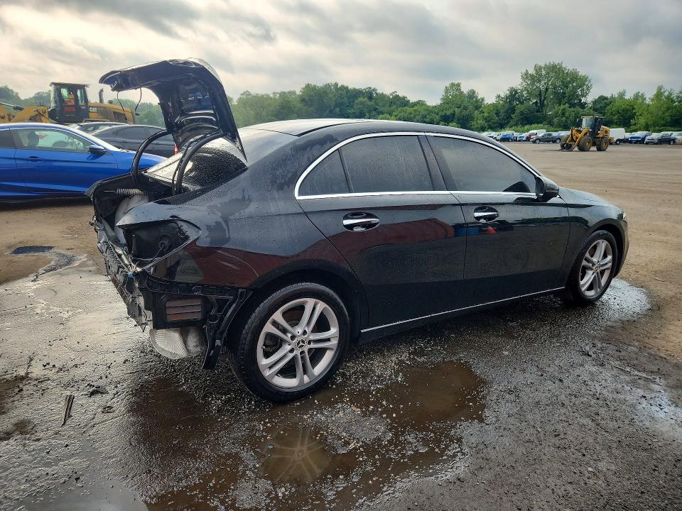 2020 Mercedes-benz A მანქანა იყიდება აუქციონზე, vin: W1K3G4EB9LJ219019, აუქციონის ნომერი: 62457226